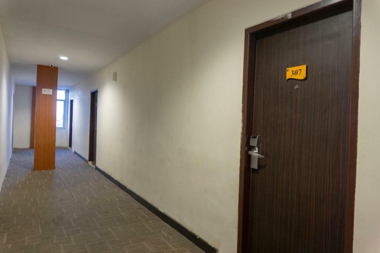 Hotel Oyo 1161 Stefani Pekanbaru
