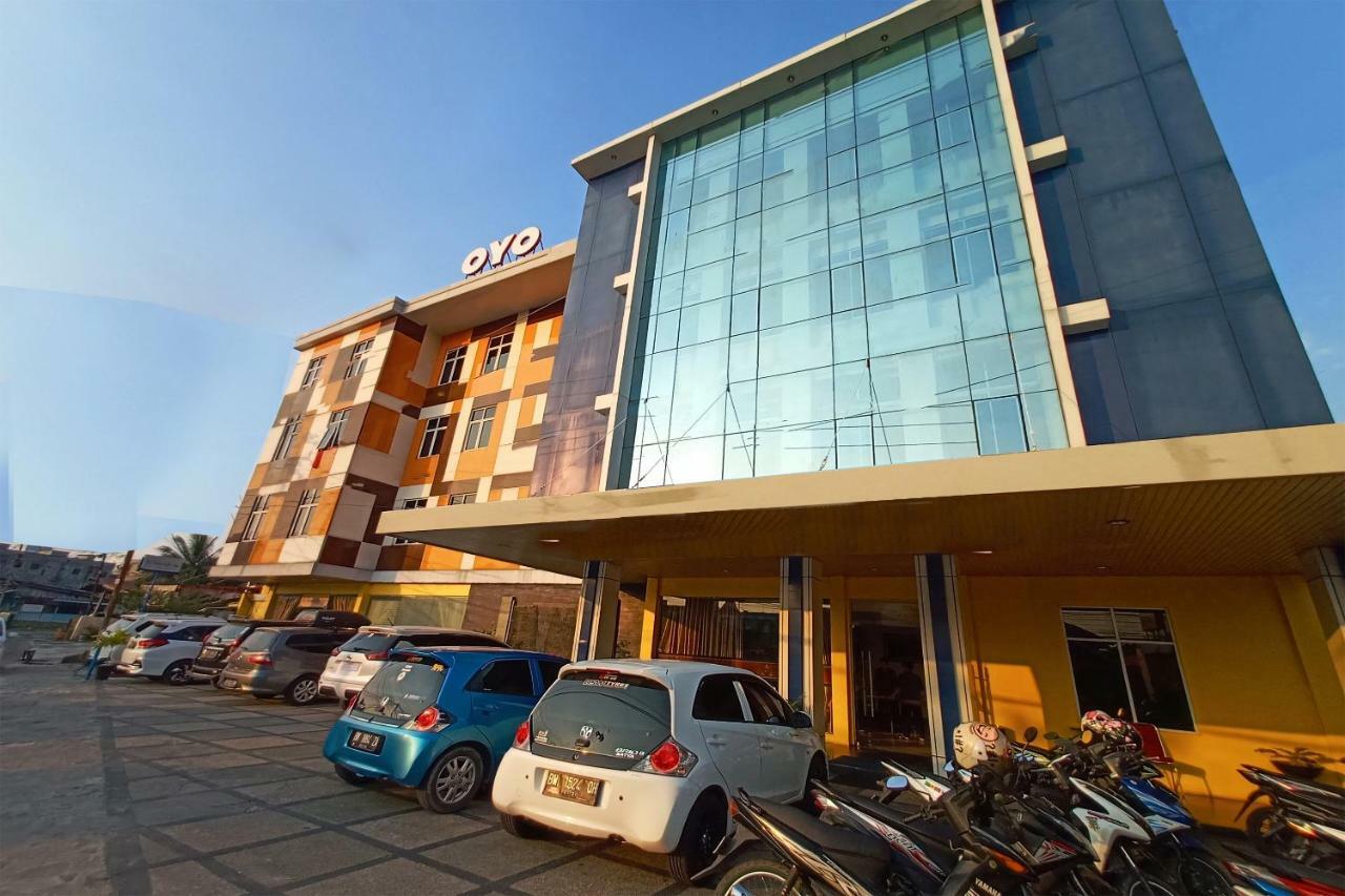 Oyo 1161 Stefani Hotel 2*